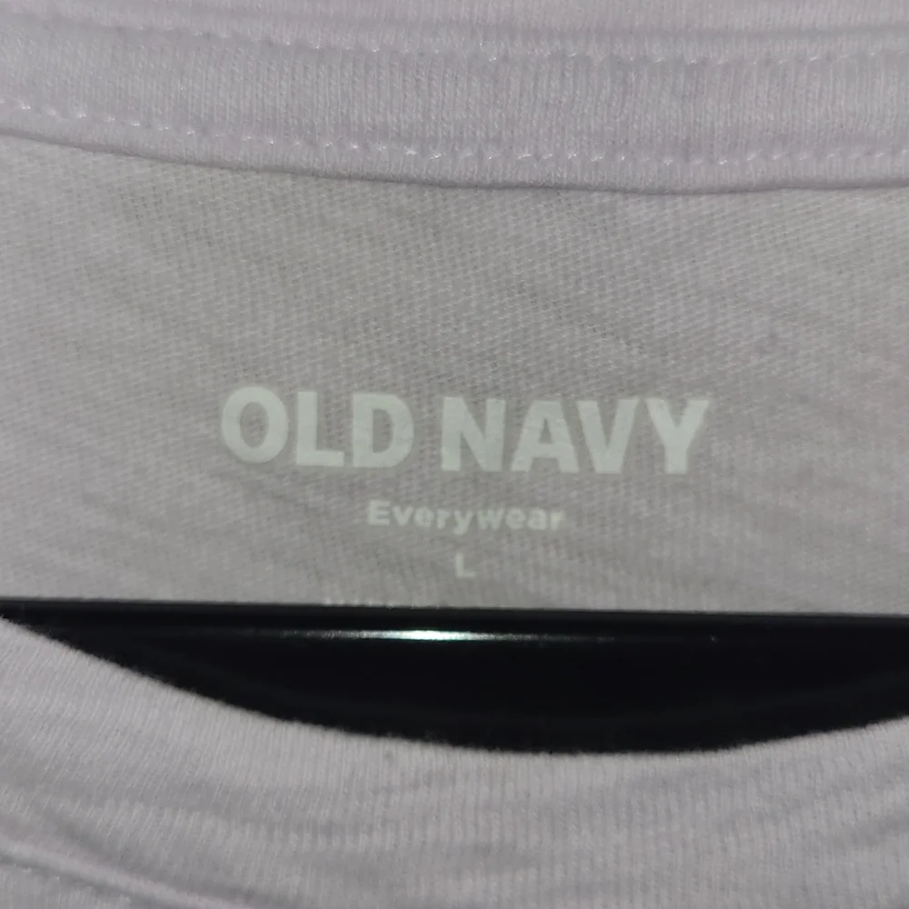 Tshirt - Picture 2 of 3